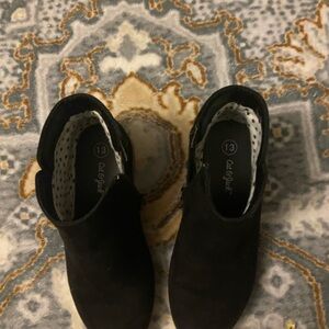 Cat & Jack Black and Brown Sole Shoes